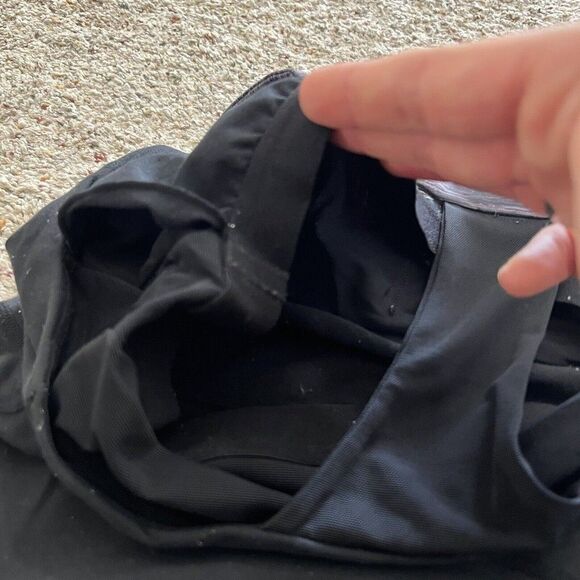 LULULEMON Scoop Me Up Tank Sport Top Size 8 Black Gray Workout - Picture 7 of 7